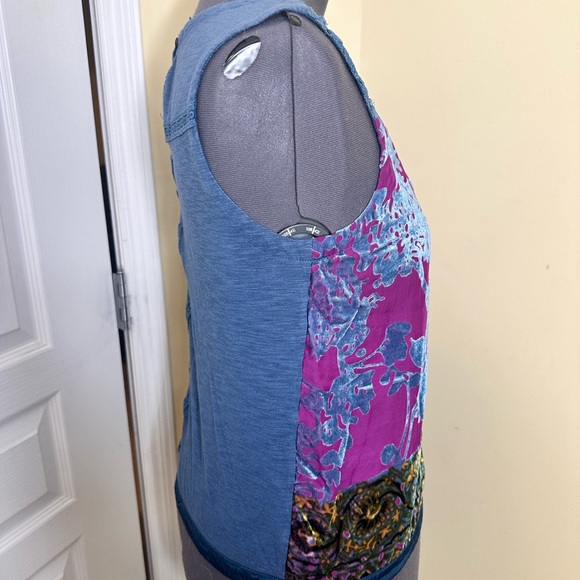 Anthropologie by Tiny Mika Lacy Velvet Top size medium - Picture 6 of 14